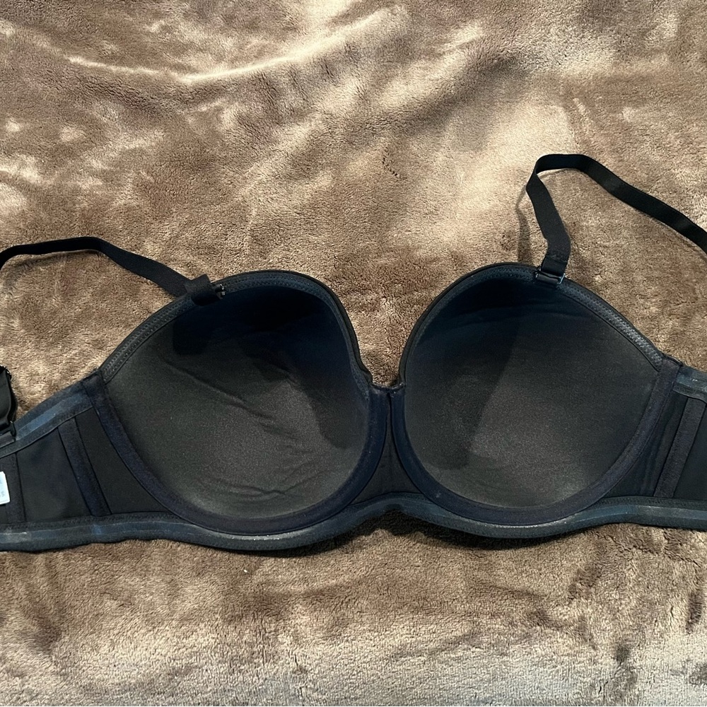 Wacoal Red Carpet Strapless Bra Black 32H Underwire Padded Non-Slip (like new) - Picture 4 of 5